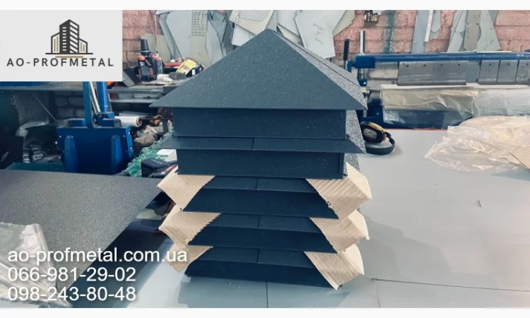 Колпак графитового цвета, Колпаки на забор RAL 7024 PEMA - фото № 1