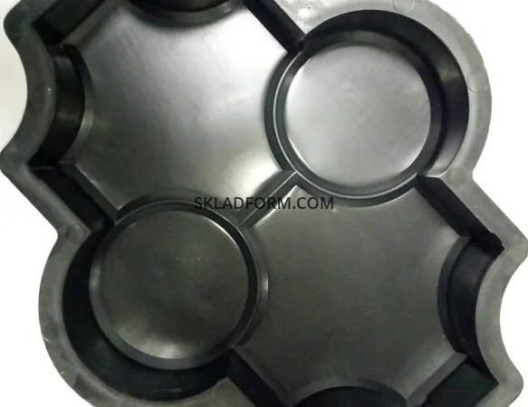 Формы тротуарной плитки Клевер с кругами гладкий 4,5 см - фото № 2