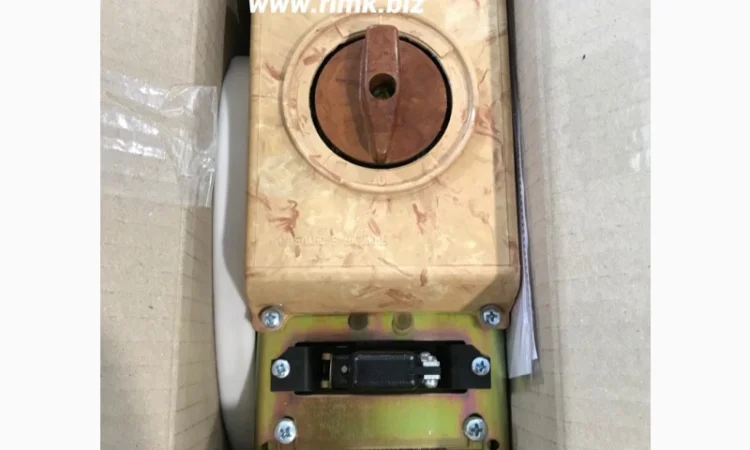 Продается автоматический выключатель А3714 - фото № 3