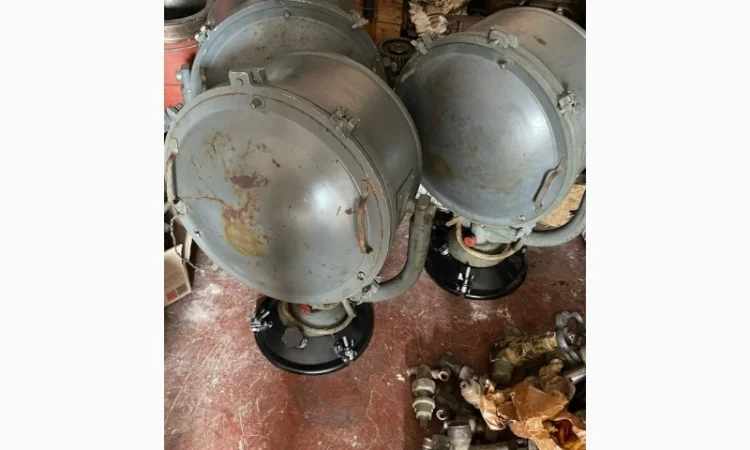 Прожектор судовий ПЗС-35М - фото № 1