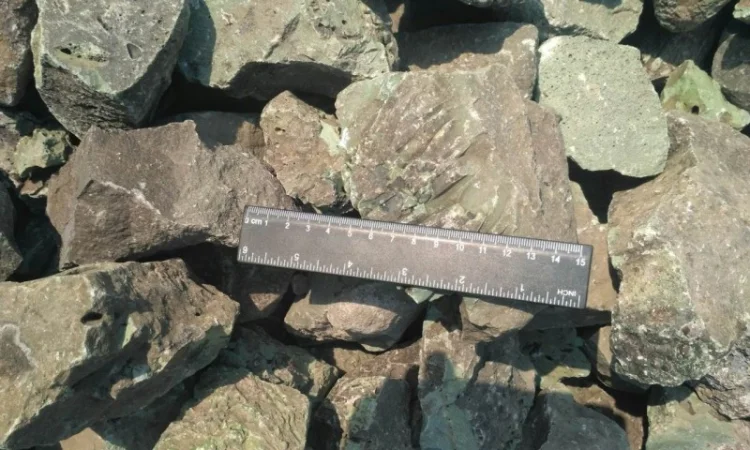 Щебень шлаковый 70-120 мм. вагонами - фото № 1