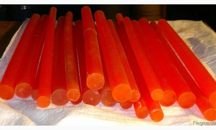 Полиуретановые стержни и листы разных размеров и твердости - фото № 1