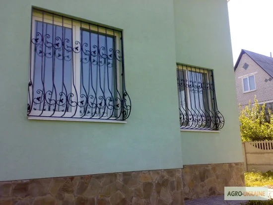 Металлические решётки на окна в Киеве - фото № 2