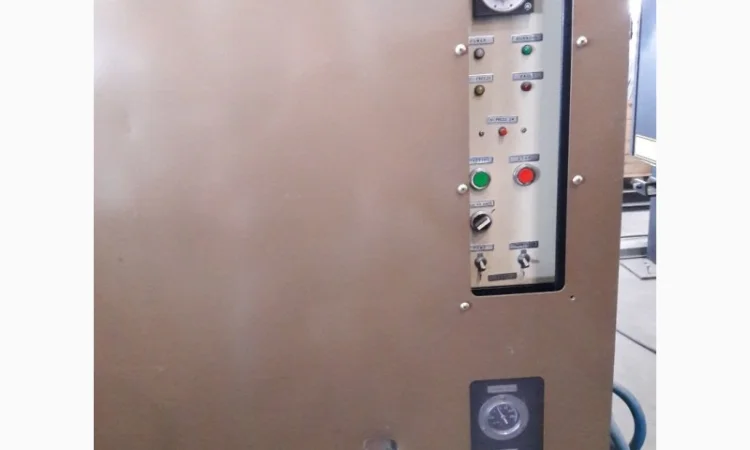 Лазерный станок ЧПУ Amada Lasmac LCE 645 - фото № 9