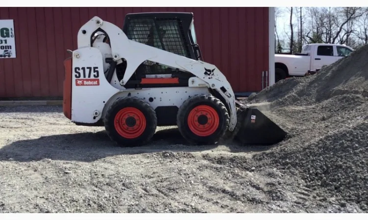 Послуги спецтехніки в Луцьку: оренда Bobcat - фото № 1