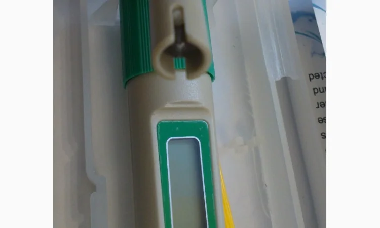 Влагостойкий pH метр PH-03 (II) L ( с удлинённым сменным электродом ) - фото № 2