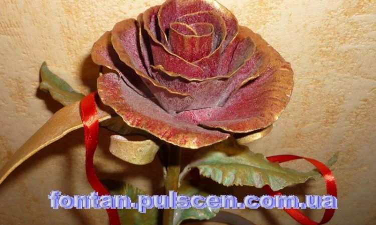 Кованые розы — уникальный подарок для девушки на Новый год и 8 марта - фото № 11