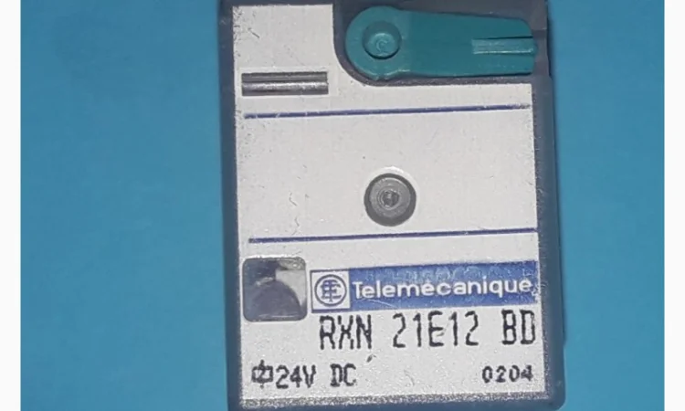 Реле RXN 21E12 BD Telemecanique - фото № 1