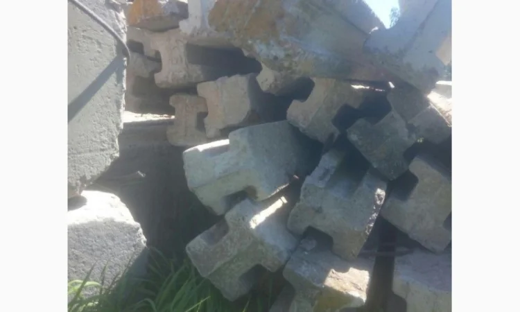 Заборные плиты б/у 6м*2м со столбиками в Киеве - фото № 3