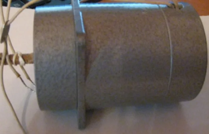 Электродвигатель ДС-12, УАД-54, ЭМ-8-12, ЭМ-4-М - фото № 1