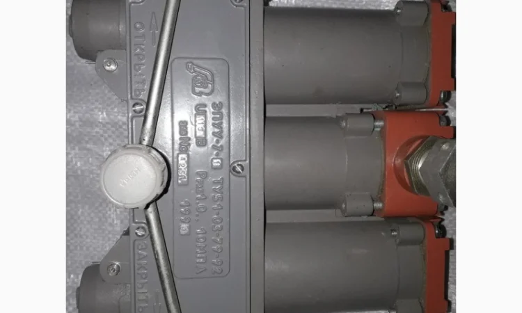 Узел управления ЭПУУ-7-1 - фото № 3