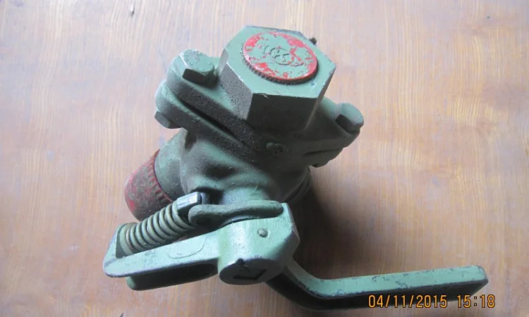 Кран тормозной системы Knorr-Bremse - фото № 3