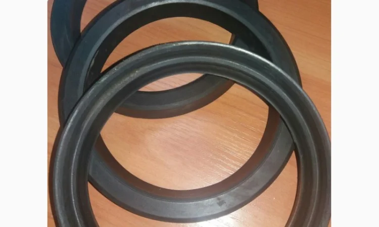 Манжеты, сальники - фото № 1