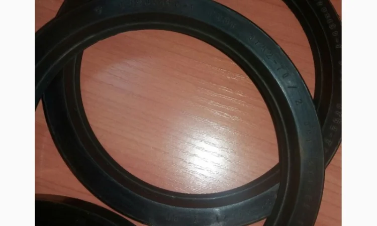 Манжеты, сальники - фото № 3