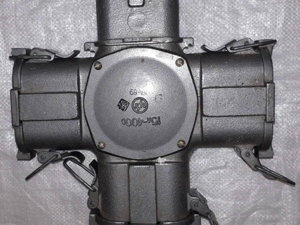 Роз'єм, кабельна силова розетка, вилка, розгалужувач 15А-400В - фото № 1