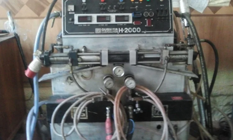 Оборудование для напыления полиуретана "HUSMER H-2000" из США - фото № 1