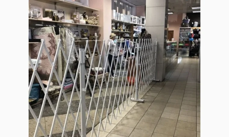Раздвижные ограждения Prof для магазинов и торговых точек - фото № 2