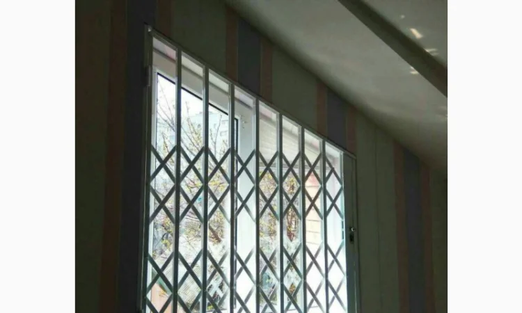 Раздвижные решетки Prof для окон и дверей - фото № 5