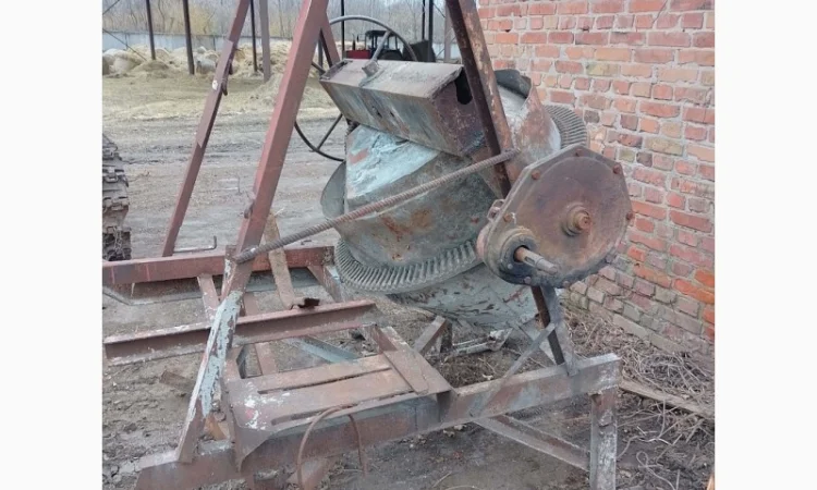 Бетономішалка - фото № 1