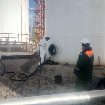 Послуги з обслуговування та ремонту нафтобаз - фото № 1