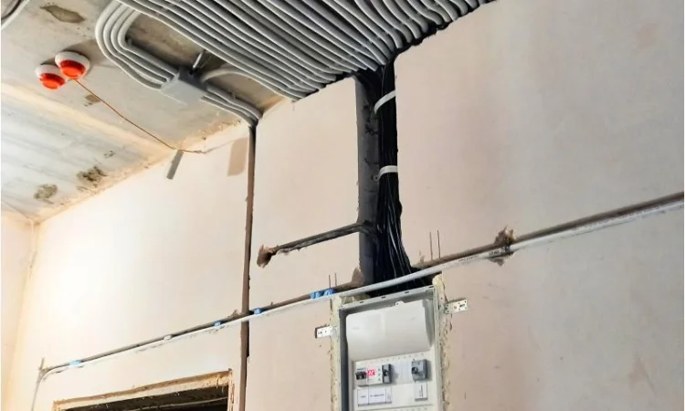 Штробление штробы без пыли Харьков. Услуги электрика - фото № 7