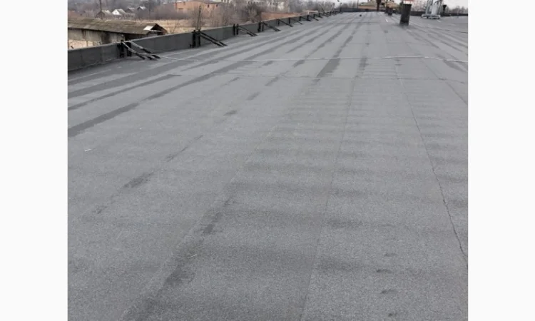 Кровельщики. обустройство и ремонт мягкой кровли - фото № 1