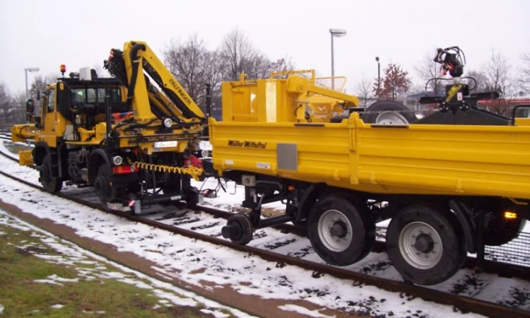 Маневровая техника для разных задач - фото № 2