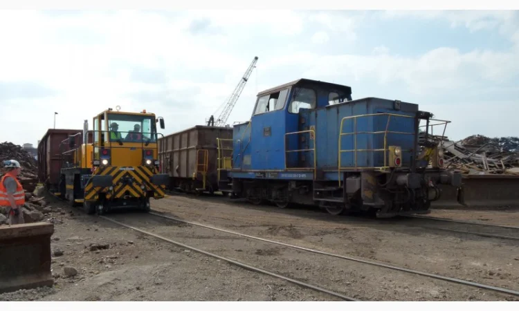 Маневровая техника Rotrac RR (NN) для тяжелых маневровых работ - фото № 3