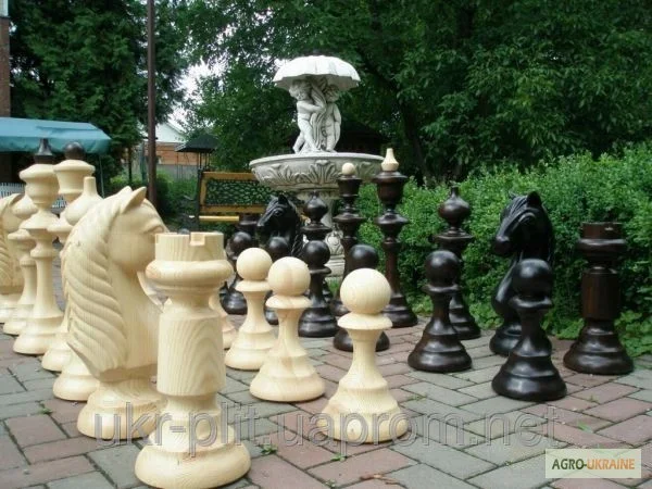 Крупные шахматные фигуры - фото № 1