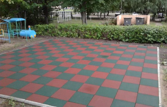 Резиновое напольное покрытие для тренажерного зала - фото № 2