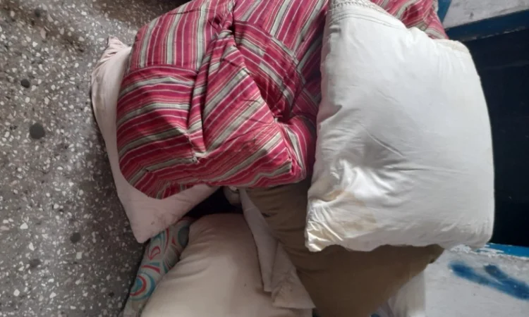 Закупае перья свежие и б/у - фото № 1