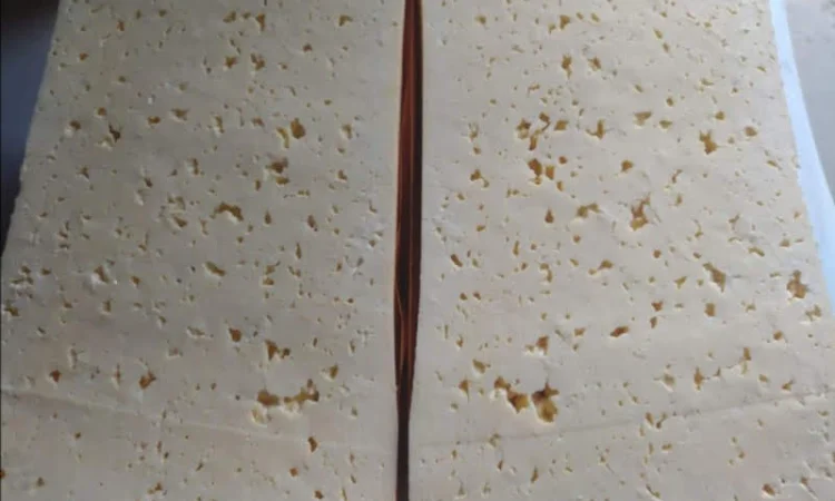 Сирний продукт"Український", 50% жиру в сухій речовині, круг, брус - фото № 5