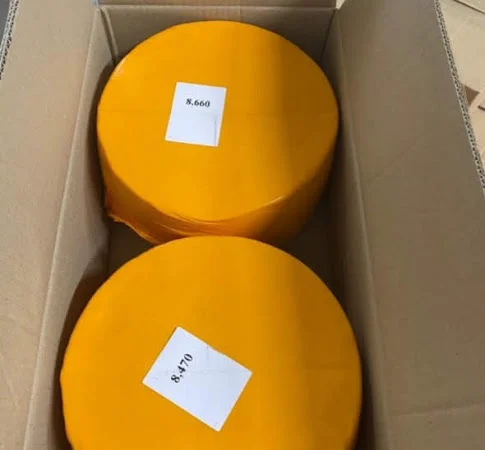 Сирний продукт"Український", 50% жиру в сухій речовині, круг, брус - фото № 7