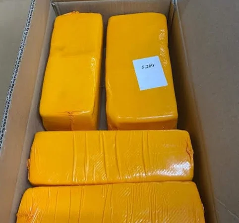 Сирний продукт"Український", 50% жиру в сухій речовині, круг, брус - фото № 8