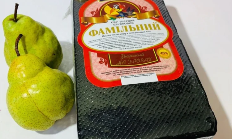 Сир твердий "Фамільний", ТМ "ЛЕПОТА", 45% жиру в сухій речовині - фото № 1