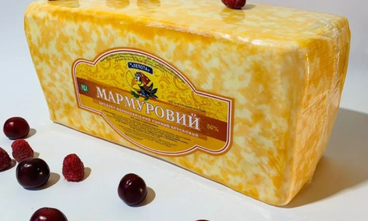 Продукт молоковмісний сирний "Мармуровий", ТМ "ЛЕПОТА", 50% жиру в сухій речовині - фото № 2