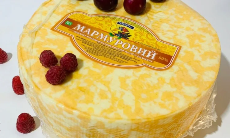 Продукт молоковмісний сирний "Мармуровий", ТМ "ЛЕПОТА", 50% жиру в сухій речовині - фото № 4