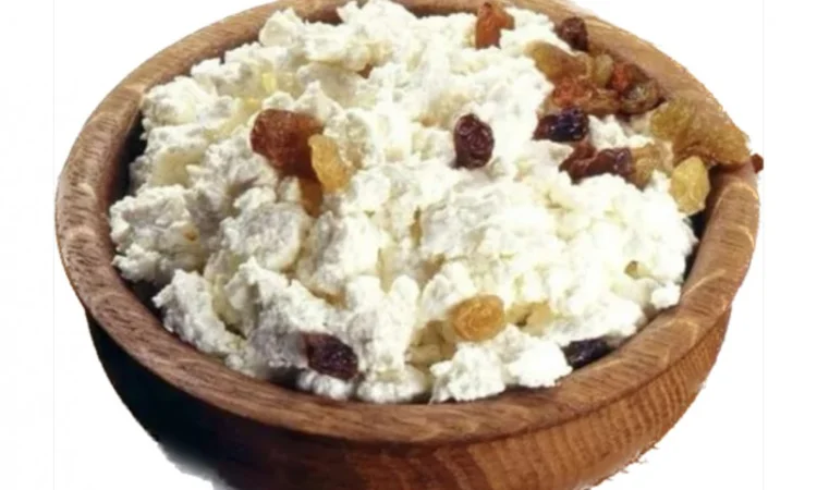 Маса сиркова 16% ваніль, родзинки - фото № 1