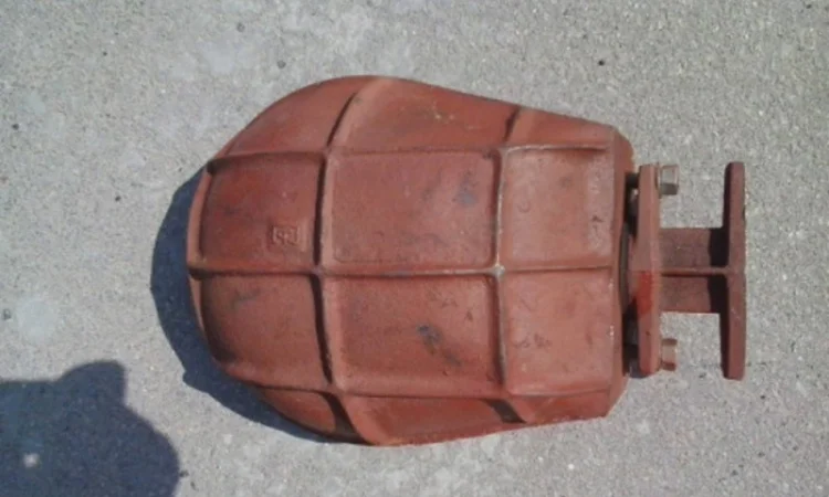 Поилка для КРС Чугунная (советская) - фото № 2