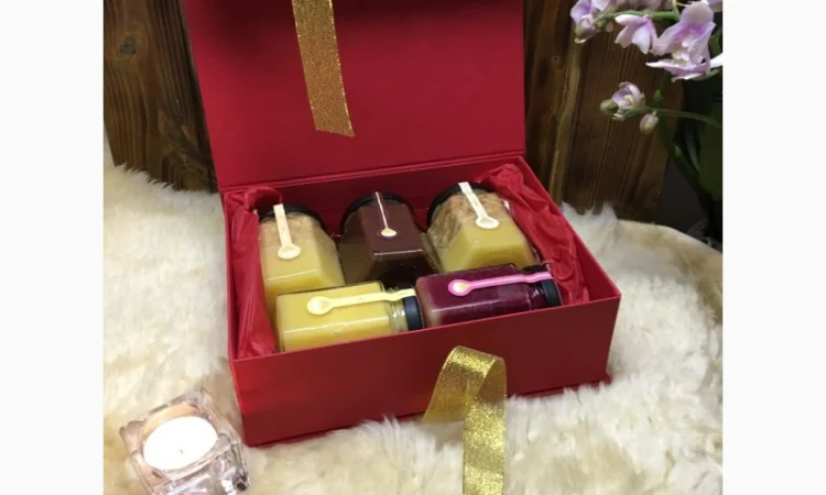 Жіночі подарункові набори з крем-медом - фото № 12