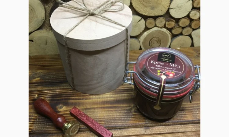 Жіночі подарункові набори з крем-медом - фото № 5