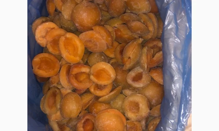 Куплю абрикос половинки замороженный - фото № 1