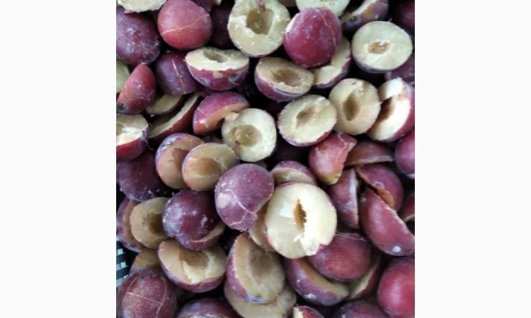 Сливка половинка - фото № 1