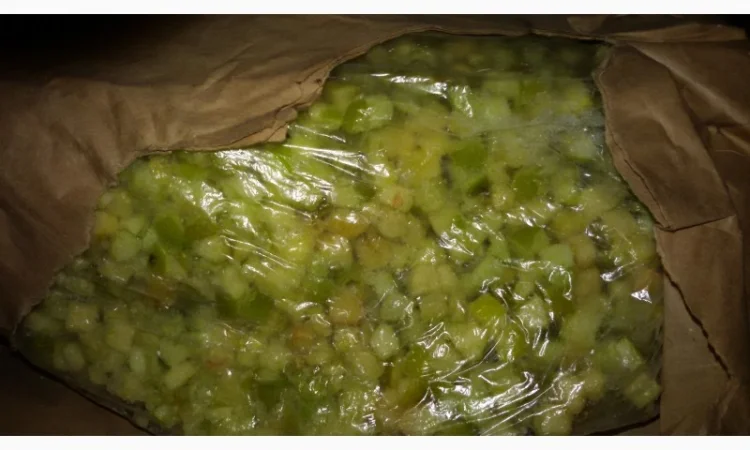 Замороженное яблоко кубиком Семеренка - фото № 1