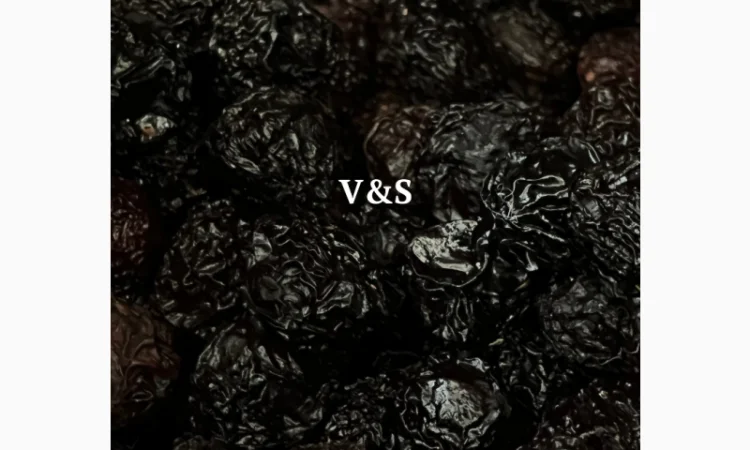 Продаж сушеної вишні з кісточкою 2024 року - фото № 1