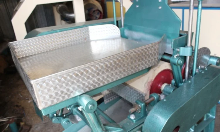 Косточковыбивная машина для удаления косточки с вишни, сливы - фото № 6