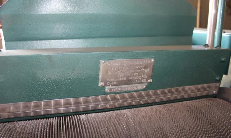 Косточковыбивная машина для удаления косточки с вишни, сливы - фото № 7