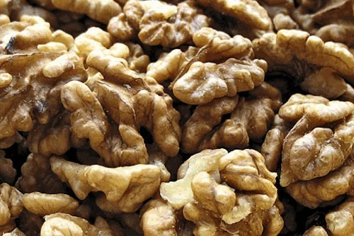 Куплю чищений волоський горіх від 500кг - фото № 1