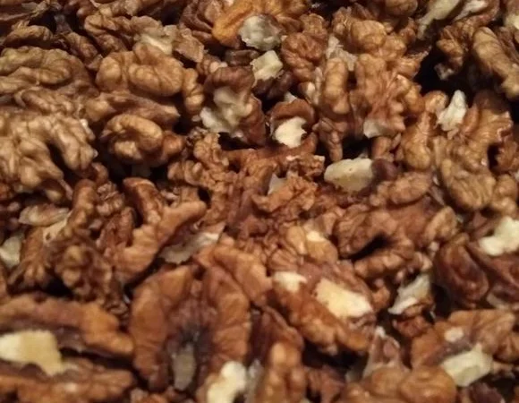 Чищений волоський горіх - фото № 1