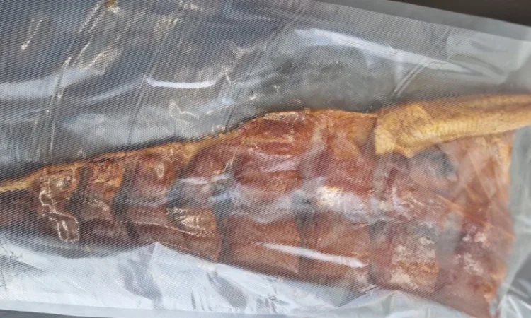 Пласт товстолоба, копчёный, Завакумований - фото № 1